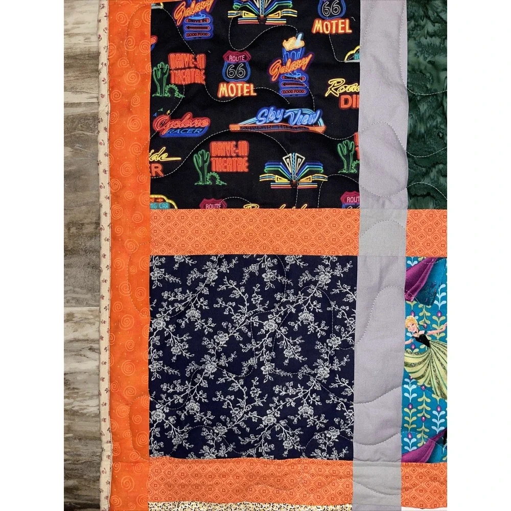 Handmade girls quilt Frozen princess Anna Elsa quilt blanket Flannel Lined 88x66